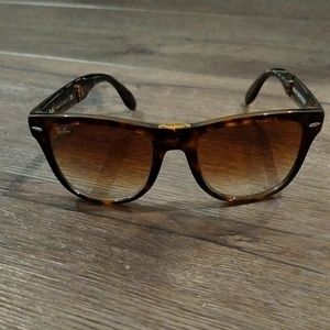 Ray-Ban RB4105 710/51 Square Tortoise Sunglasses W/Light Brown Lens